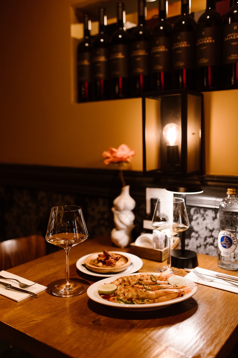 Glas wijn en tapas